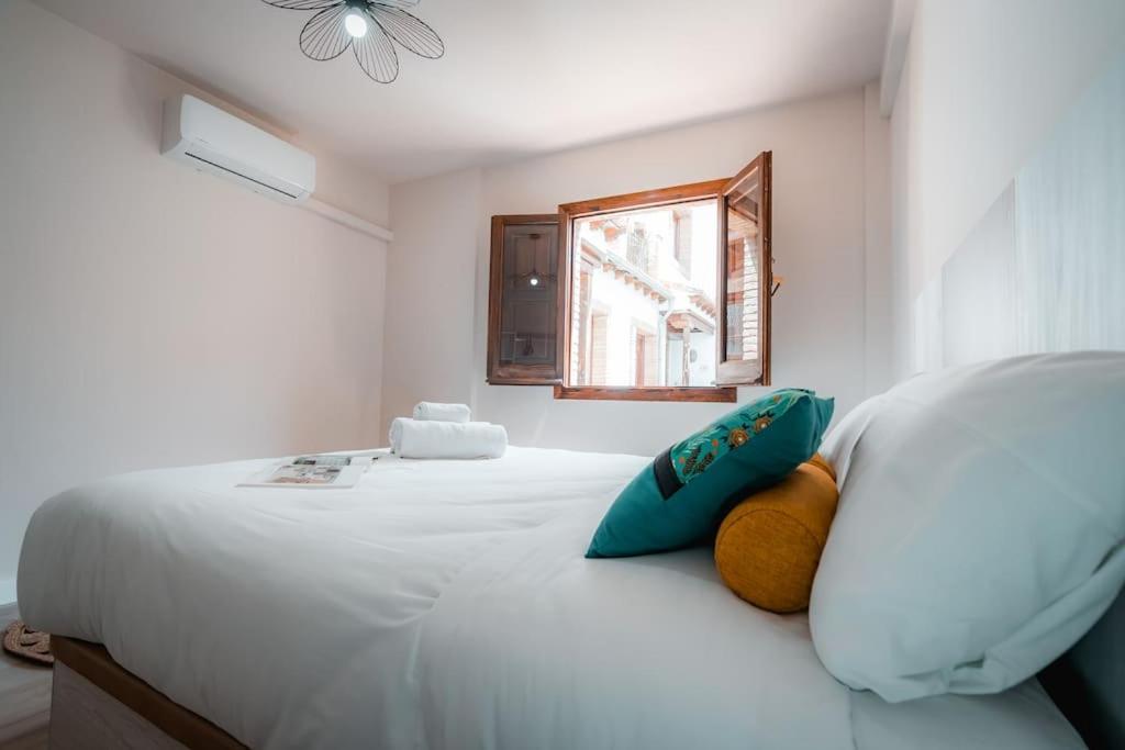 Qh Caldeleria Vieja Lägenhet Granada Exteriör bild