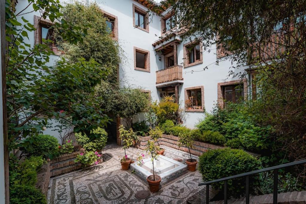 Qh Caldeleria Vieja Lägenhet Granada Exteriör bild