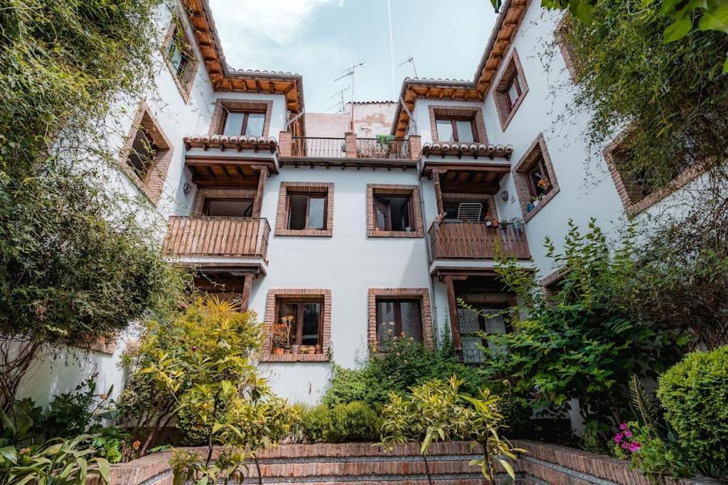 Qh Caldeleria Vieja Lägenhet Granada Exteriör bild